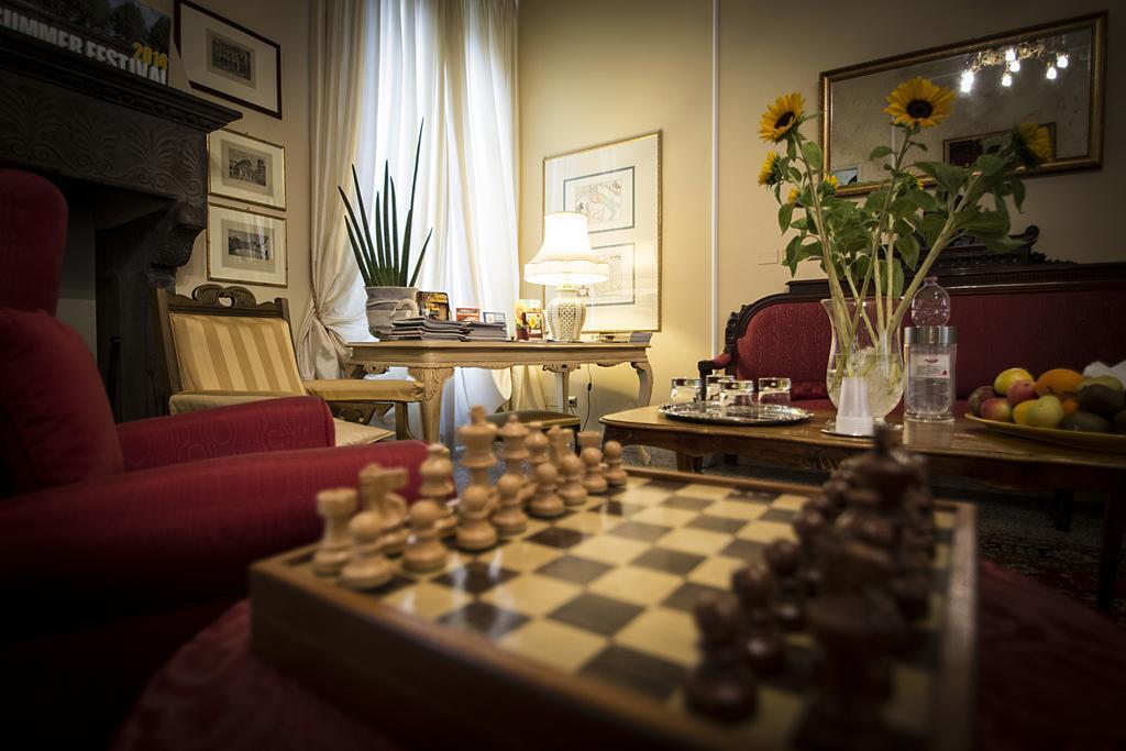 Relais San Lorenzo ลุคคา ภายนอก รูปภาพ