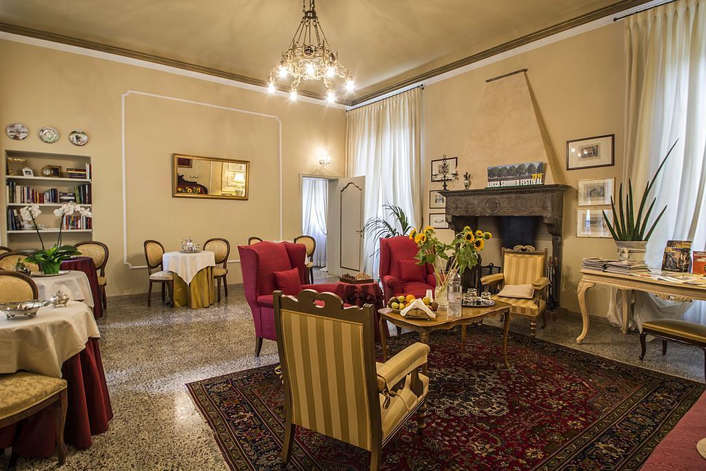 Relais San Lorenzo ลุคคา ภายนอก รูปภาพ